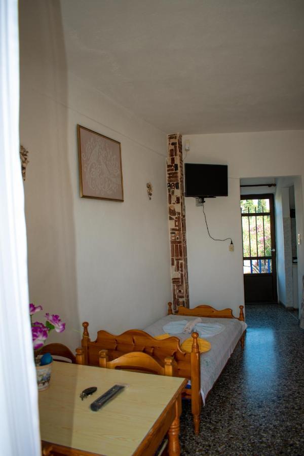 Efterpi Aggeli Apartamento Loutrópolis Thermís Exterior foto